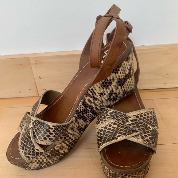 Tory Burch snake skin wedges - Picture 2 of 6